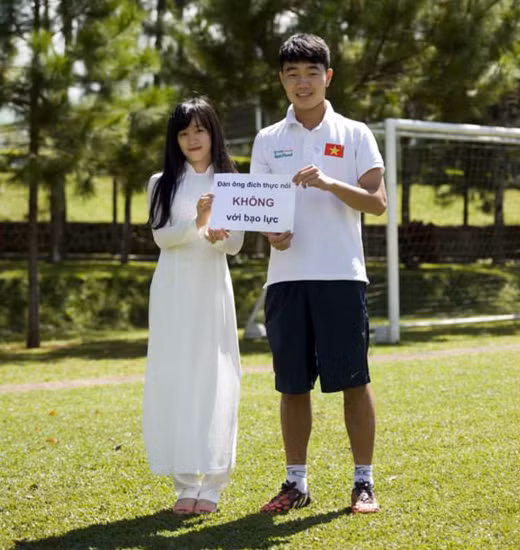 Tiền vệ Lương Xuân Trường.