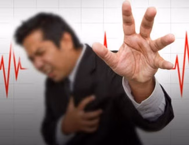 Con trung so doc dac, bo... dot tu