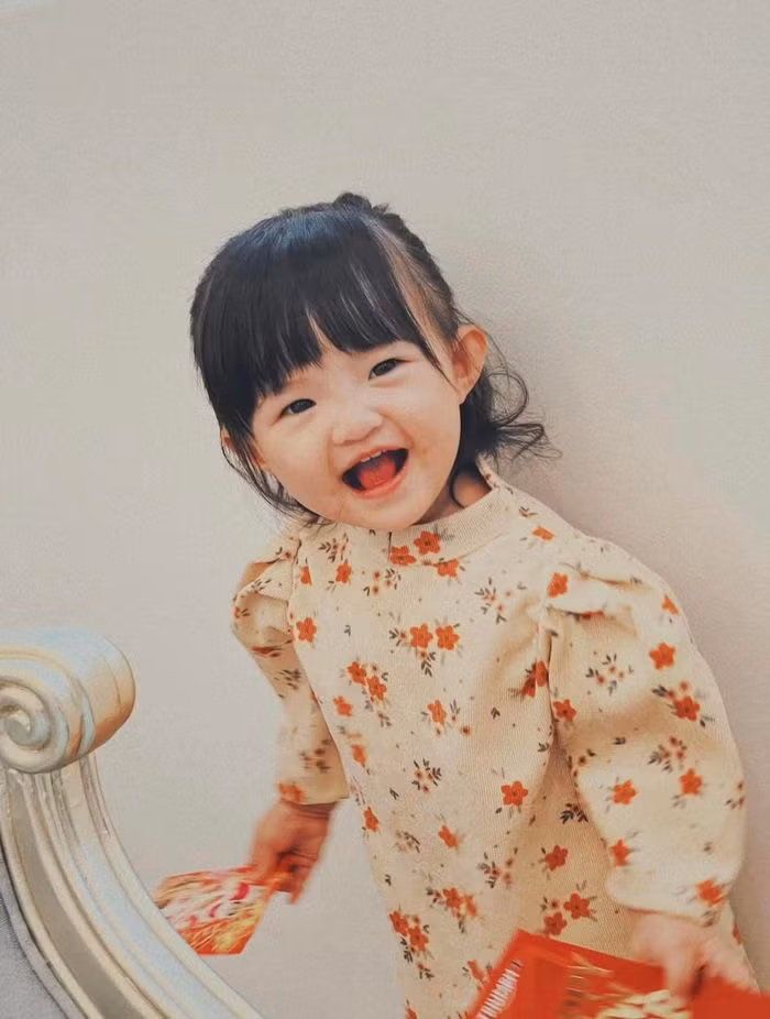 Con gai Dong Nhi xung danh rich kid thu thiet-Hinh-8