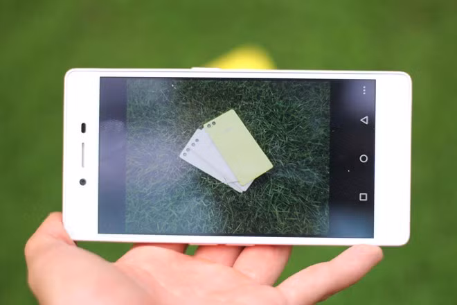 Trải nghiệm thực tế cho thấy Mobiistar Lai Yuna cho tốc độ phản hồi khá, máy ảnh ở mức đủ dùng. Trong tầm giá 2 triệu đồng, Lai Yuna nổi bật nhờ thiết kế trẻ trung, màn hình hiển thị khá. Điểm yếu nằm ở chất liệu nhựa, máy ảnh chưa tốt.