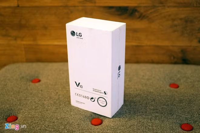  Điện thoại LG V10 là chiếc smartphone cao cấp nhất của LG, vừa được hãng giới thiệu tại Việt Nam.