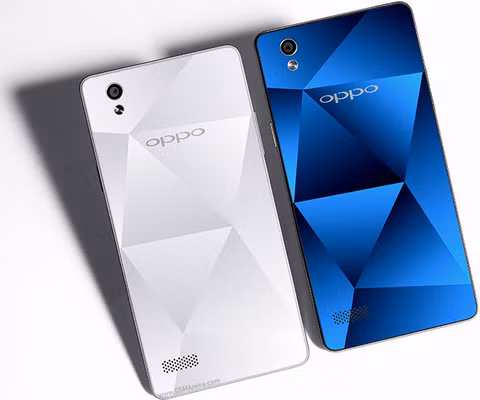  OPPO Mirror 5. Mirror 5 được trang bị màn hình TFT độ phân giải 960 x540 điểm ảnh, vi xử lý bốn nhân Qualcomm Snapdragon 410, tốc độ xung nhịp 1,2 GHz, chip đồ họa Andreno 306, RAM 2GB, bộ nhớ trong 16GB, hai camera chính và phụ lần lượt là 8 và 5 MP, pin không thể tháo rời 2.420mAh, chạy trên hệ điều hành ColorOS 2.1 dựa trên nền hệ điều hành Android 5.1.