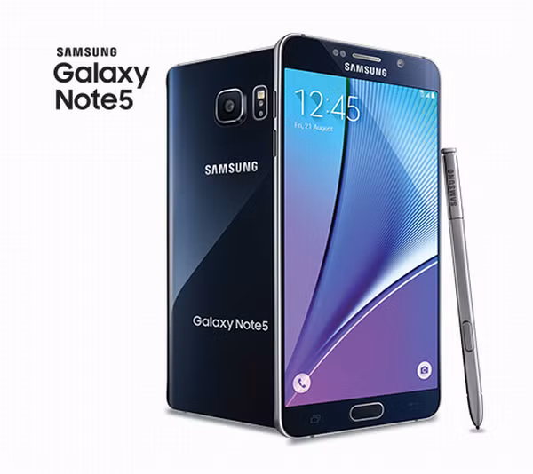  6. Samsung Galaxy Note 5. Galaxy Note 5 có kích thước 153,2 x 76,1 x 7,6mm và nặng 171g, con số đươc đánh giá là lý tưởng cho một dòng máy cao cấp. Máy sở hữu màn hình SuperAMOLED QuadHD cùng kích thước 5.7-inch, chạy trên hệ điều hành Android bản nâng cấp mới 5.1.1 Lollipop với giao diện TouchWiz. Galaxy Note 5 có 2 phiên bản bộ nhớ trong 32 và 64GB. Camera cả trước lẫn sau lần lượt của máy là 5MP và 16MP. Ngoài ra, máy còn có khả năng quay phim 4K chất lượng và cho phép phát trực tiếp lên Youtube.