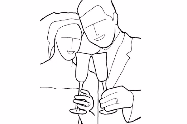 17. Một kiểu ảnh vui vẻ và đơn giản khác, cặp vợ chồng mới cưới cùng chạm ly rượu sâm banh. Để có shot hình sáng tạo hơn, bạn có thể chụp gần hơn và lấy nét trên các ly rượu, còn chân dung hai đối tượng thì để mờ.