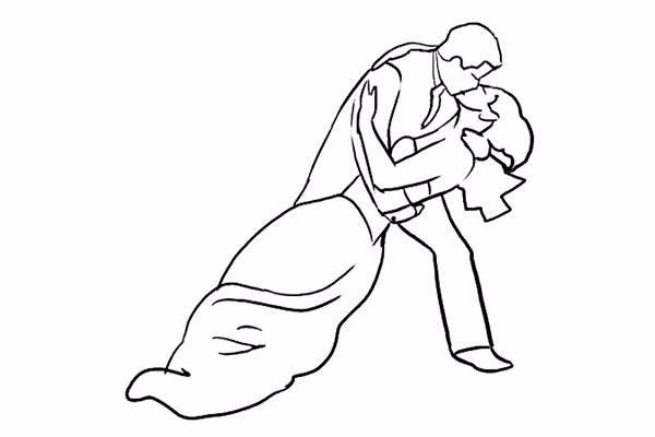 15. Một mẫu tạo dáng thú vị khi cặp vợ chồng mới cưới hôn nhau say đắm. Hãy chú ý đến chiếc váy cưới: hãy để nó rủ xuống thật tự nhiên, trái ngược với phần ống chân của chú rể phải tỏ ra rất vững chãi.