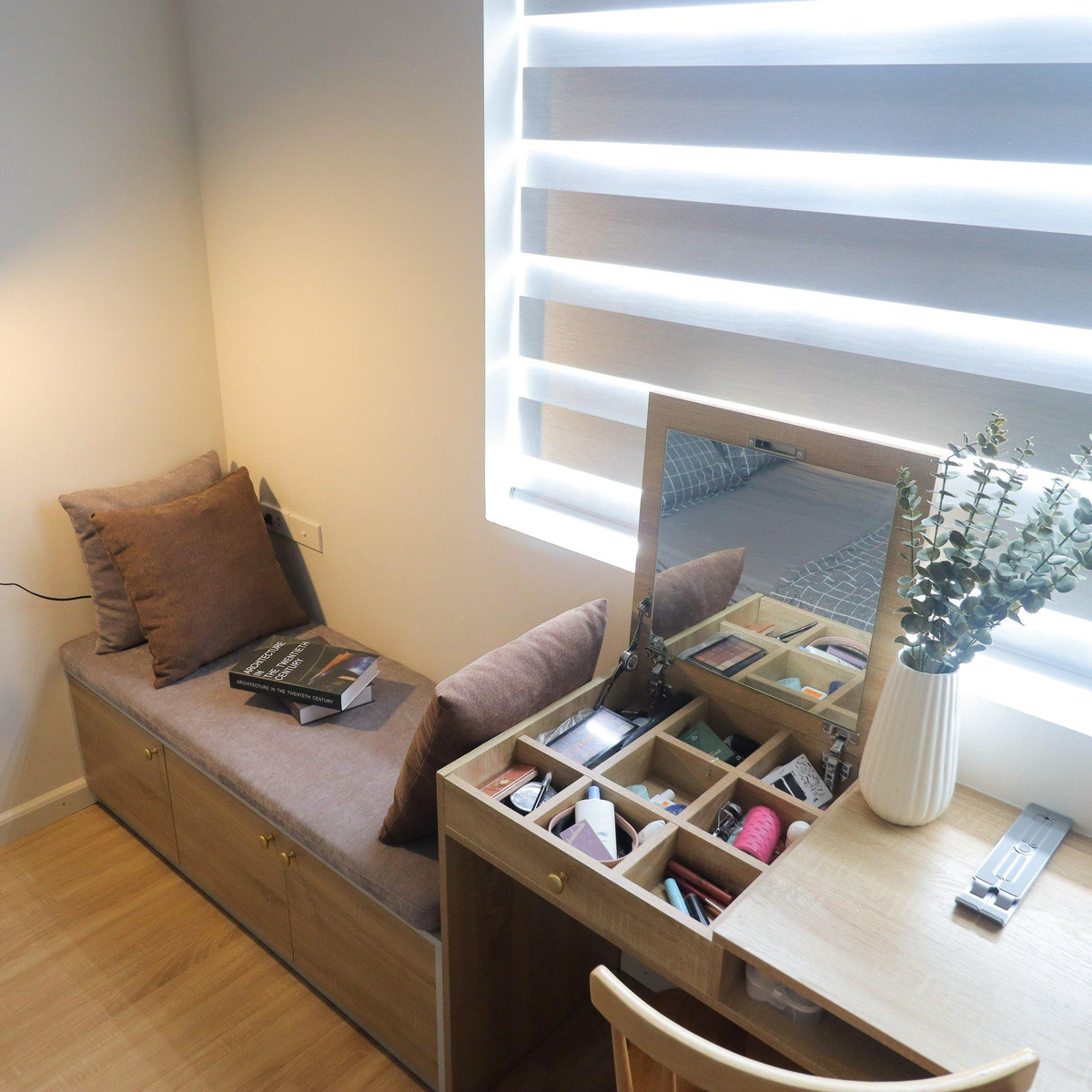 Canh sac mua thu trong can ho xinh xan, tone mau nhat cua co gai tre-Hinh-15