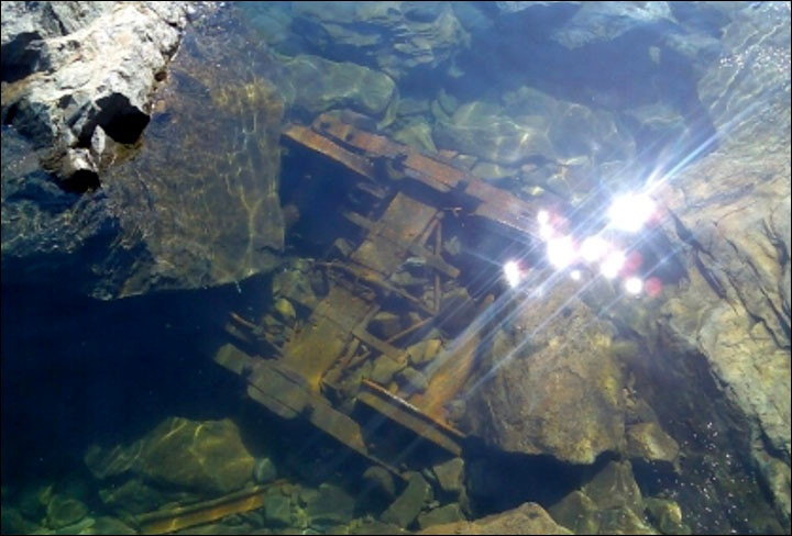 1.600 tan vang duoi ho o Nga nhung khong ai lay len-Hinh-5