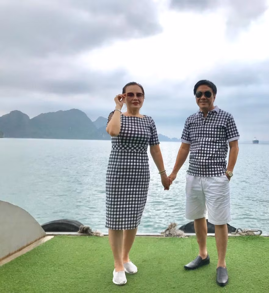 Bo me chong Le Au Ngan Anh song sang chanh, du lich khap noi-Hinh-19