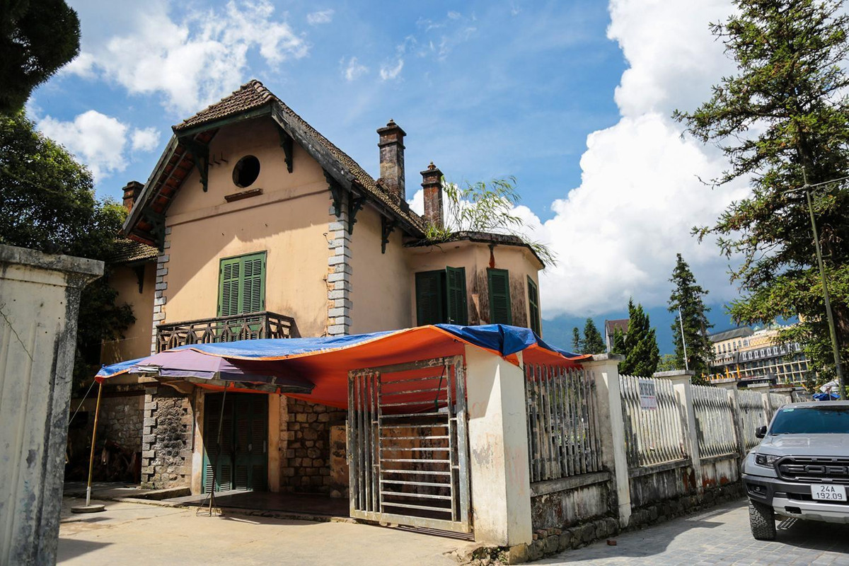 Biệt thự Pháp cổ bỏ hoang giữa lòng Sa Pa ảnh 1