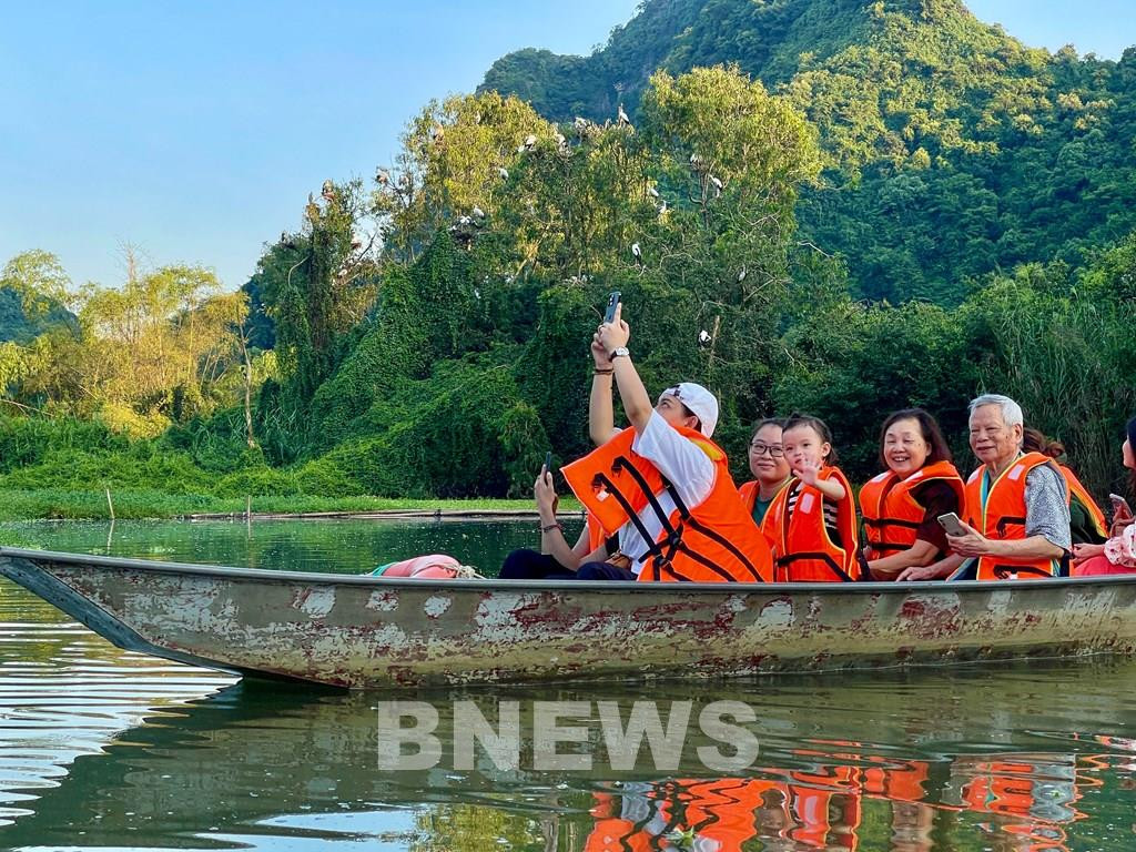 Thung Nham – ban giao huong cua thien nhien-Hinh-2