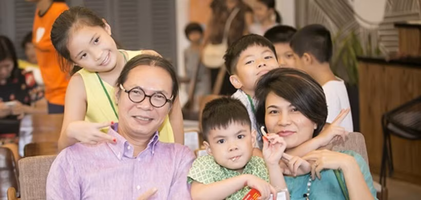 3 cuoc hon nhan cua tai tu dien trai vua duoc phong tang NSND-Hinh-3