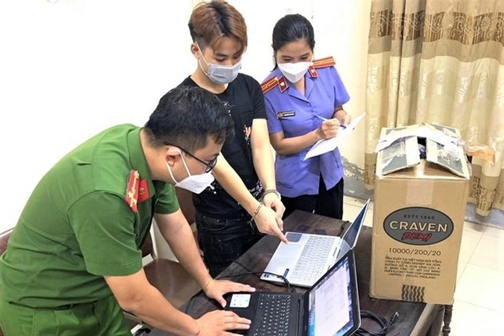 Ban dat duong gia, cu ong 80 tuoi bi cong an 