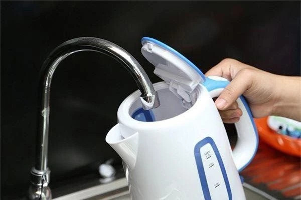 Dung am sieu toc kieu nay vua “dot” tien dien vua nguy hai tinh mang YAHOO 23-Hinh-2