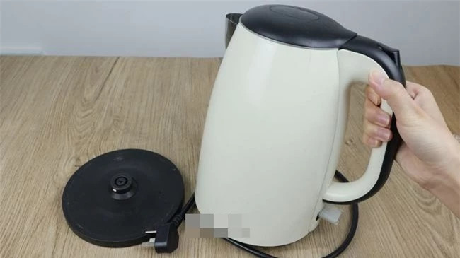 Dung am sieu toc kieu nay vua “dot” tien dien vua nguy hai tinh mang YAHOO 23