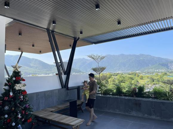 Them anh trong khong gian song cuc xin cua vo chong Phan Manh Quynh YAHOO 16-Hinh-13