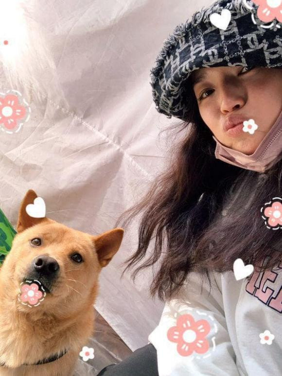 Thu Ky 47 tuoi dang anh khong trang diem, mat day vet tan nhang-Hinh-9