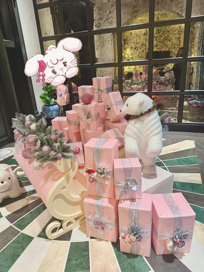 Dai gia quan 7 Doan Di Bang flex biet thu 22 ty mua Noel-Hinh-7