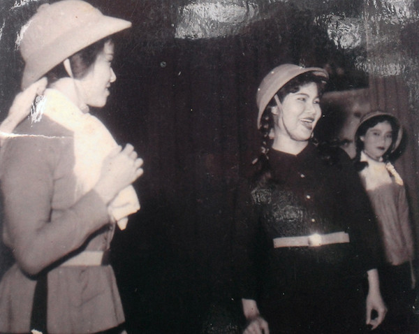 “Nguoi dan ba danh da” nhat man anh Viet