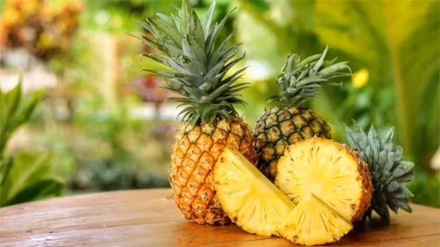 1 loai qua Viet tung la xa xi pham cua gioi quy toc Anh-Hinh-3