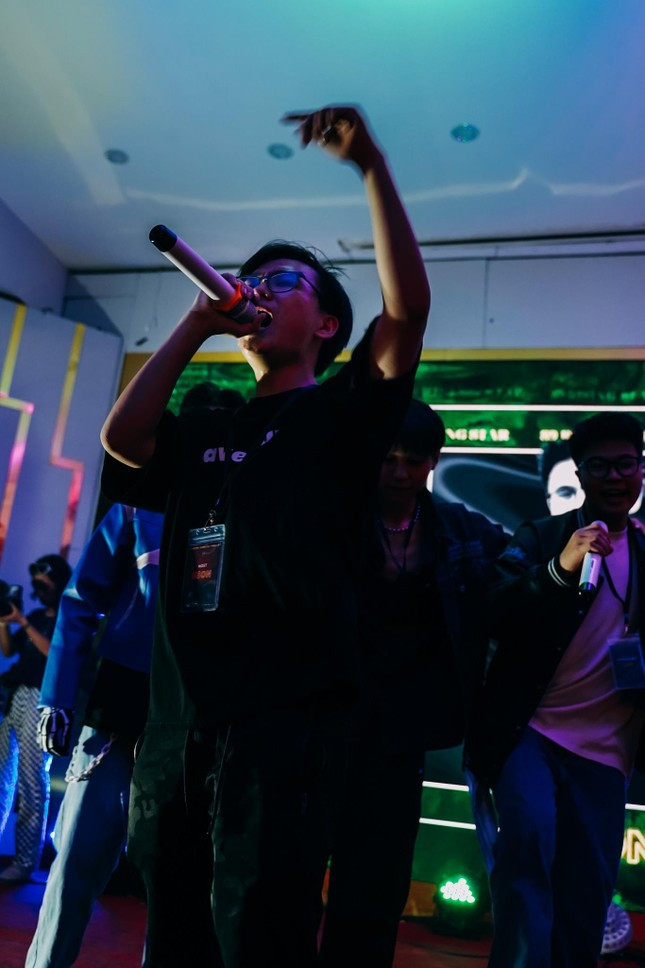 Nam sinh DH Bach khoa va mong muon ket noi dam me am nhac-Hinh-2