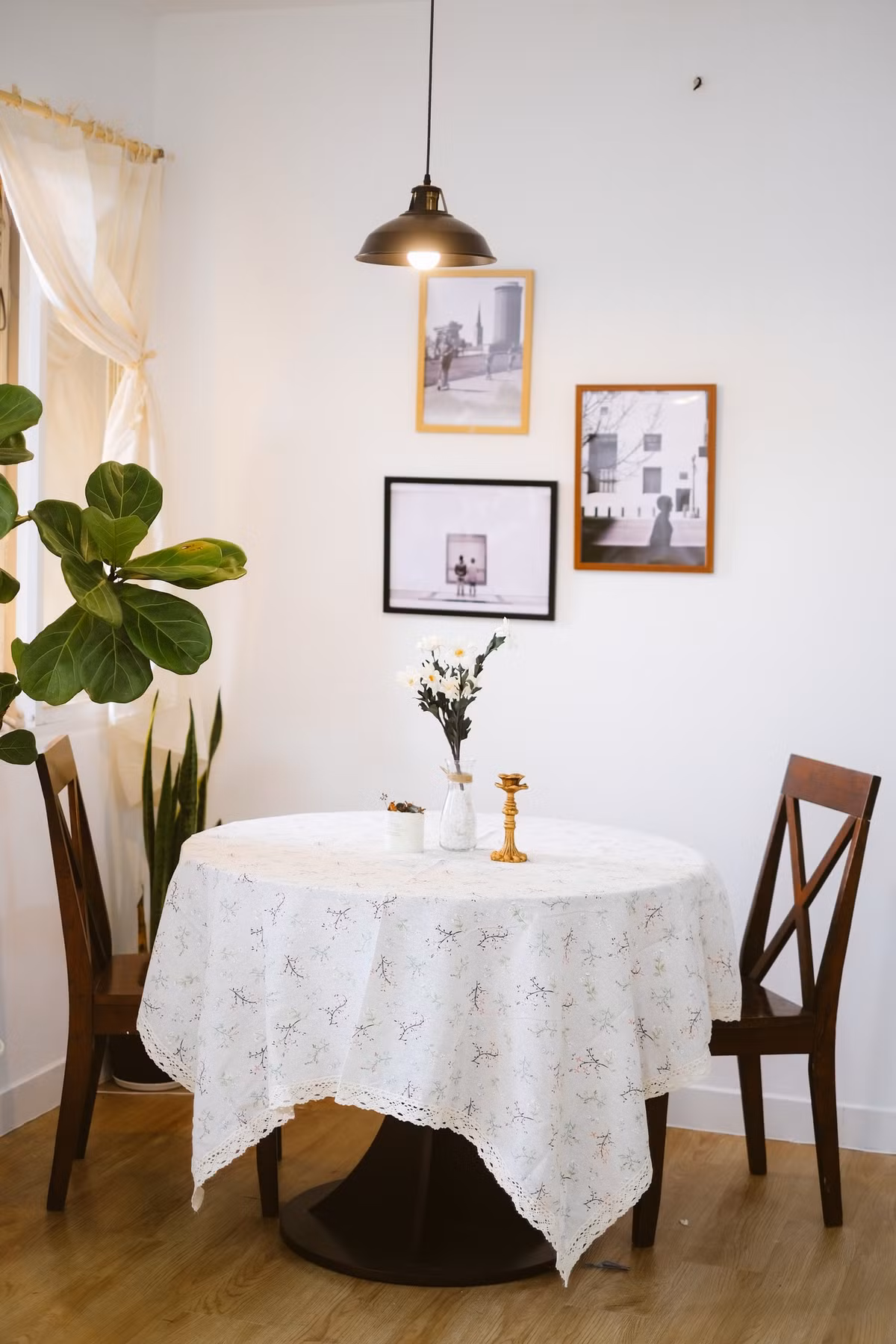 Co gai 27 tuoi mot minh cai tao can ho cu thanh noi dang song-Hinh-17