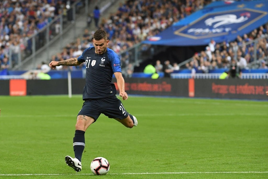 Lucas Hernandez (Bayern): Một năm sau khi lên đỉnh thế giới, Hernandez được Bayern chiêu mộ với giá kỷ lục (80 triệu euro). Cũng như Pavard, sự nghiệp của nhà ĐKVĐ World Cup cũng chưa có nhiều chuyển biến dù liên tục giành danh hiệu cùng CLB xứ Bavaria.