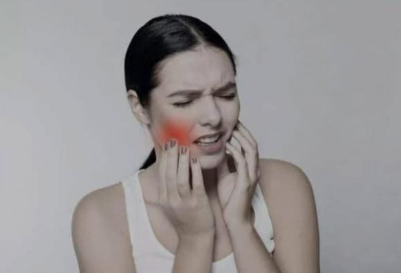 Mieng bi kho khi ngu co the lien quan den 4 dieu nay-Hinh-2