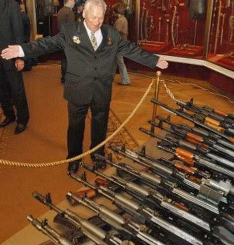 "Cha đẻ và những đứa con".