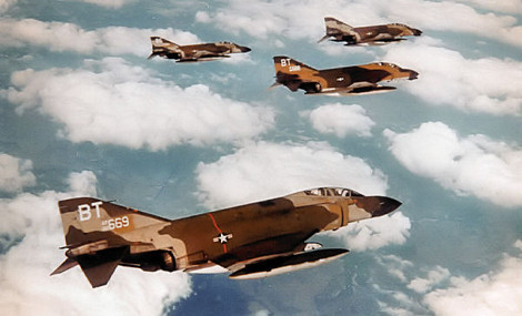 Phi đội tiêm kích F-4 của Không quân Mỹ.