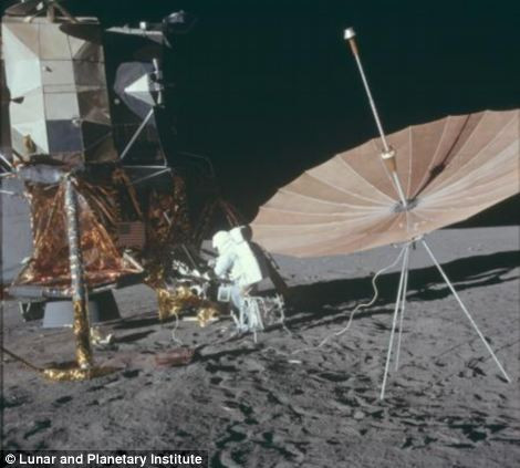 Apollo 12 cũng đánh dấu thành công vang dội.