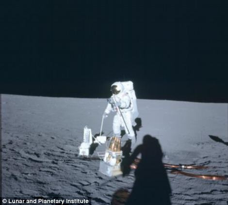 Phi hành gia trong sứ mệnh Apollo 12.