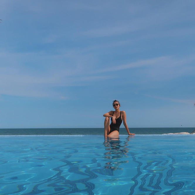 ##s###Với thân hình này thì không ai bảo bà xã của Louis Nguyễn đã là mẹ 2 con cả.