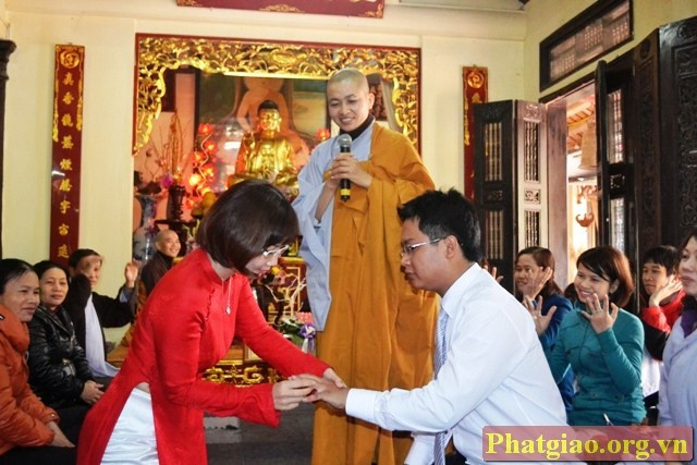 Một lễ hằng thuận được tổ chức tại chùa Đình Quán (huyện Từ Liêm, Tp.Hà Nội).