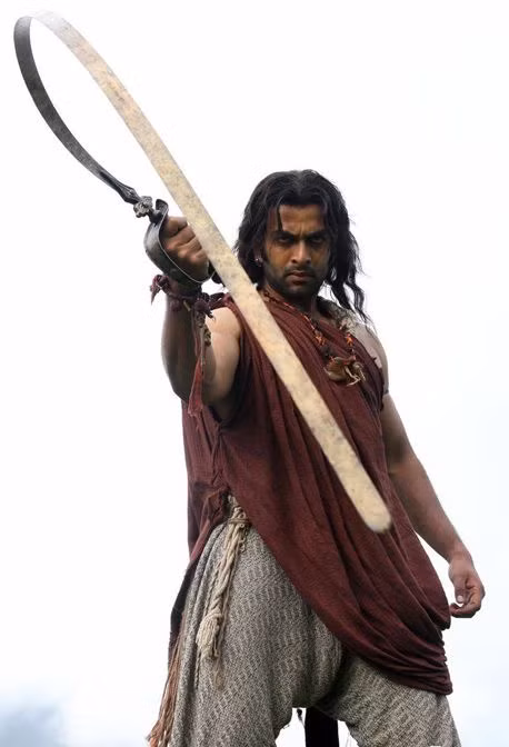 Ngày nay, Urumi thường chỉ là vũ khí biểu diễn của các bậc thầy Kalaripayattu và trở thành cảm hứng cho các loại vũ khí trong game, phim ảnh trên khắp thế giới. Ảnh: Praveen Mohan.