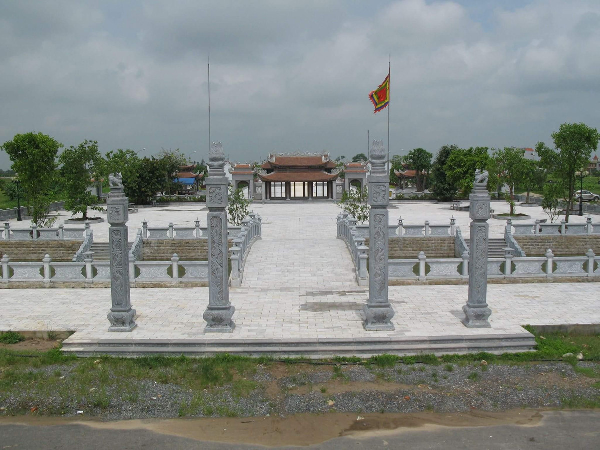 Sau khi rơi vào tay quân Trịnh, Mạc Mậu Hợp bị treo 3 ngày. Trịnh Tùng ra lệnh cho quân lính chém đầu Mạc Mậu Hợp ở bãi cát Bồ Đề, rồi đem thủ cấp dâng lên vua Lê Thế Tông ở Vạn Lại - Thanh Hóa. Con trai của ông là Mạc Toàn kế nghiệp nhưng cũng nhanh chóng bị quân Trịnh đánh bại.