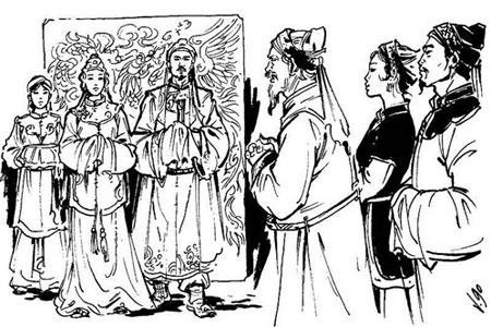 Trịnh Nguyễn phân tranh là thời kỳ chính quyền của chúa Nguyễn ở Đàng Trong và chúa Trịnh ở Đàng Ngoài đánh nhau dữ dội nhưng không bên nào giành được thắng lợi tuyệt đối, cuối cùng buộc phải lấy sông Gianh làm giới tuyến chia đôi 2 miền đất nước. Thời kỳ này bắt đầu bằng sự kiện chúa Trịnh Tráng ở Đàng Ngoài đem quân đánh chúa Nguyễn ở Đàng Trong vào năm 1627.