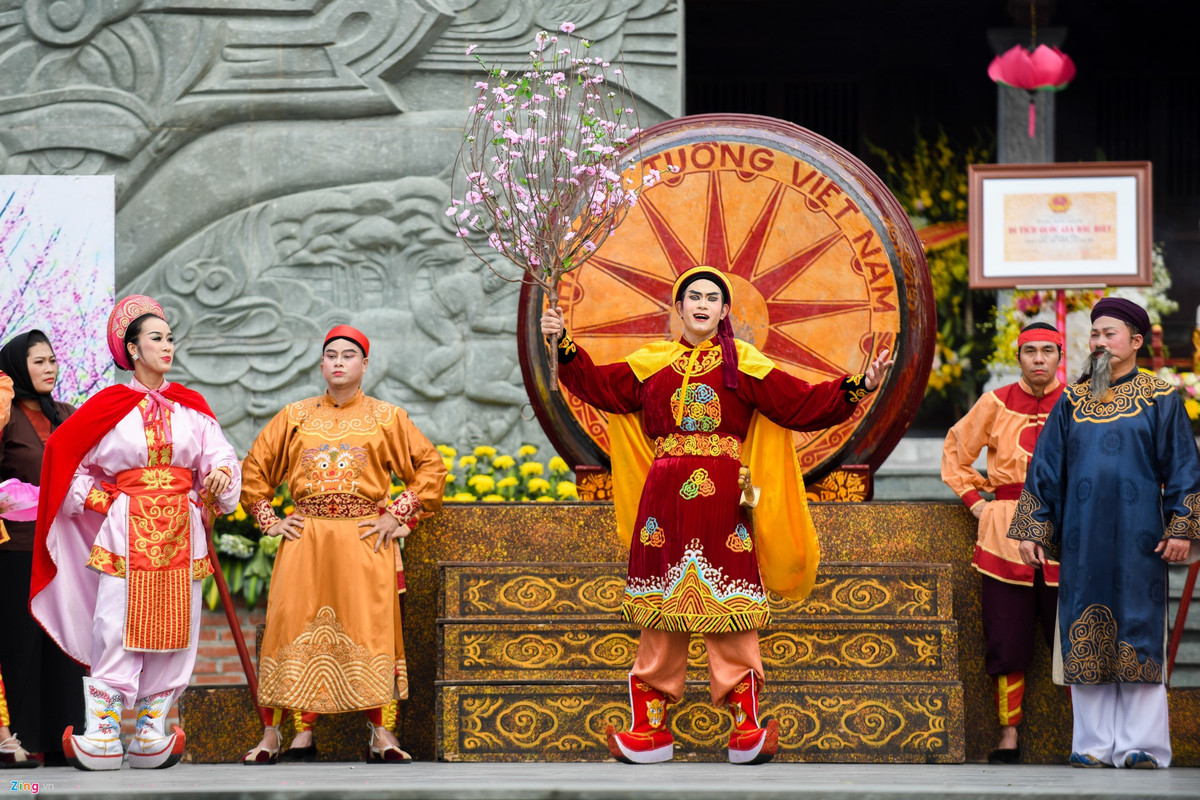 Theo thống kê của Bộ Văn hóa - Thể thao và Du lịch năm 2018, cả nước có 7.966 lễ hội, trong đó 7.039 lễ hội dân gian. Hà Nội là địa phương có nhiều lễ hội nhất với 1.095 lễ hội, Hải Dương 723 lễ hội, Bắc Ninh 442 lễ hội.