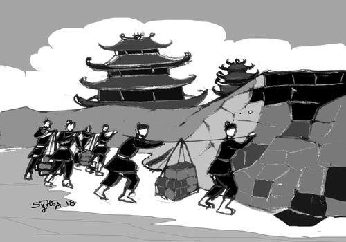 Cửu Trùng Đài được xây dựng bên bờ Hồ Tây ở Kinh thành Thăng Long. Bấy giờ, Lê Tương Dực ra lệnh trước điện Cửu Trùng Đài phải đào hồ thông với sông Tô Lịch để dẫn nước. Hồ phải quanh co, khúc khuỷu, lúc mở cửa, thuyền nhẹ có thể ra vào để vua cùng tì nữ du ngoạn.