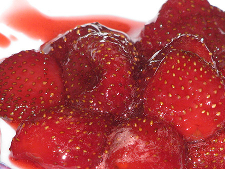 Mứt quả dâu tây