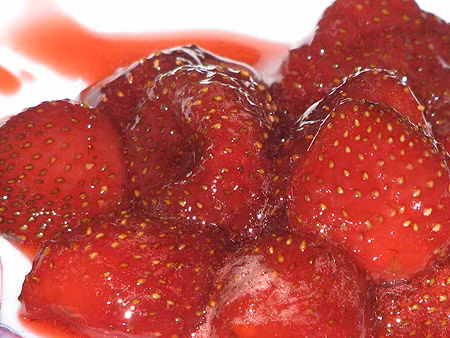 Mứt quả dâu tây