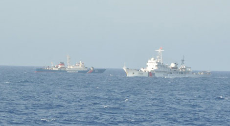 Bất chấp dư luận quốc tế, Trung Quốc vẫn tiếp tục hành động hung hăng, ngang ngược xâm phạm nghiêm trọng vùng đặc quyền kinh tế và thềm lục địa của Việt Nam.