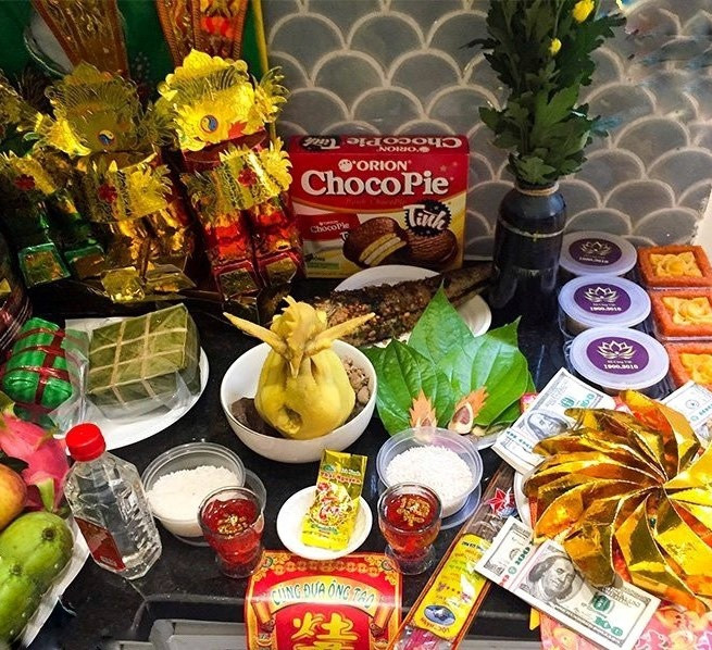 "Cá chép ăn được" cúng ông Công, ông Táo hút hàng ảnh 3