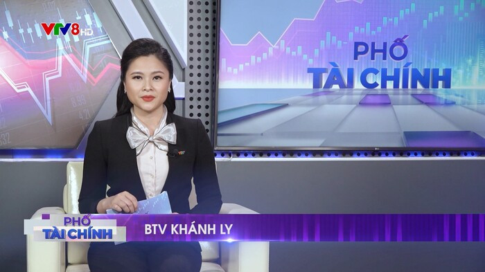 Len do toi cong so tre trung ma van thanh lich nhu nu BTV xinh dep