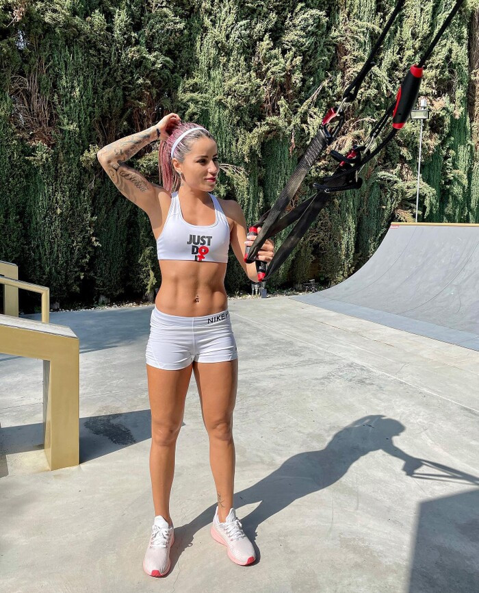 5 van dong vien nu so huu body dep u me tai Olympic Tokyo-Hinh-10