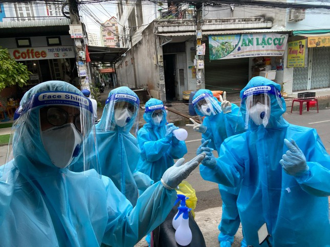 Dieu nhay ngau hung cua chang trai 10x do em be lay mau xet nghiem-Hinh-3