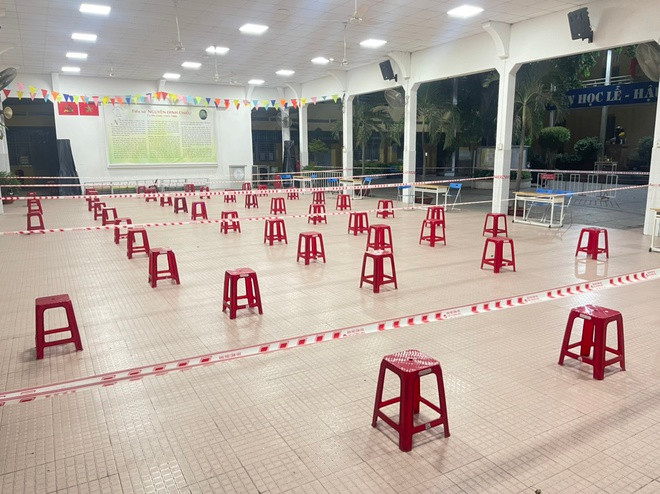 TP Thu Duc cung nhieu quan bat dau lay mau xet nghiem toan dan