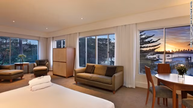 Watsons Bay Boutique Hotel đưa ra một mức giá hết sức hợp lý cho các du khách đến với Sydney, 3,5 triệu đồng/đêm kèm theo phục vụ bữa sáng.
