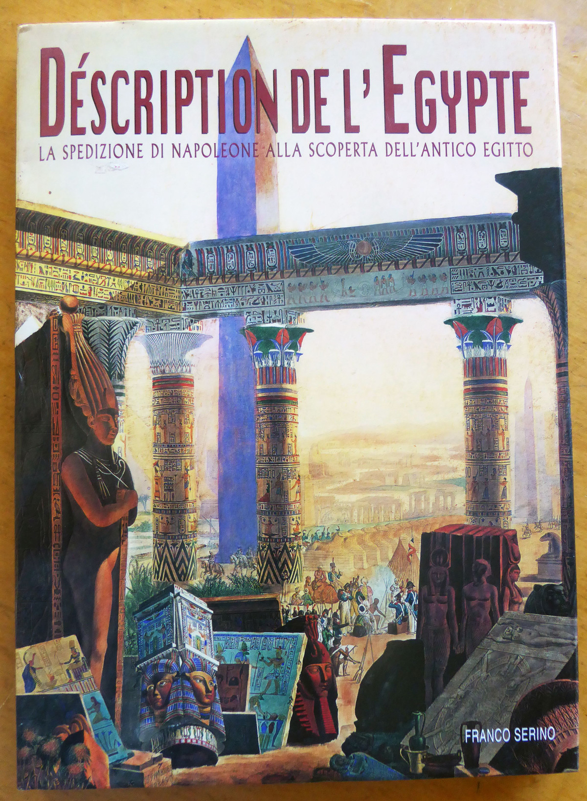  6. Miêu tả Ai Cập. "Description de l'Égypte" là một tập hợp đồ sộ về các công trình khảo cổ, bản vẽ và nghiên cứu khoa học, cung cấp cái nhìn toàn diện về Ai Cập cổ đại và hiện đại. Ảnh: Pinterest.