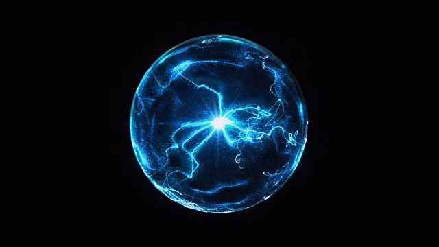  5. Tạo ra từ trường. Plasma có thể tạo ra từ trường riêng của mình và cũng bị ảnh hưởng mạnh mẽ bởi các từ trường xung quanh. Điều này dẫn đến các hiện tượng như vết đen Mặt trời và cực quang. Ảnh: Pinterest.