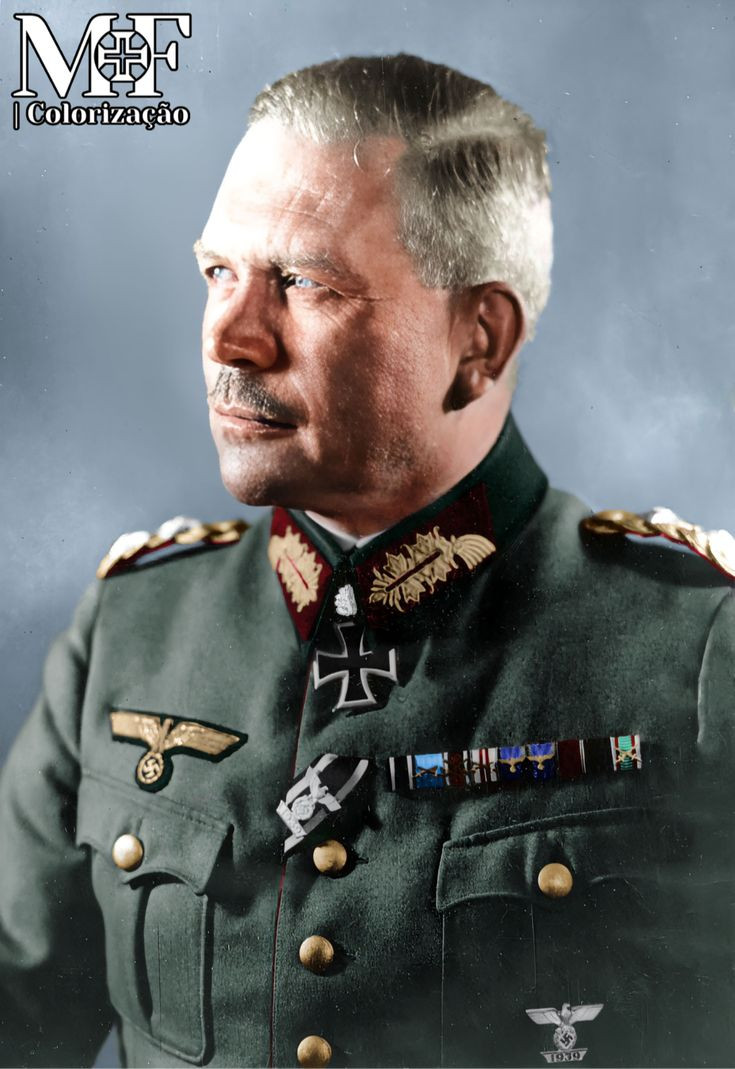  12. Hans Guderian: Một trong những người phát triển chiến thuật chiến tranh xe tăng, là một trong những tướng giỏi nhất của Đức trong việc sử dụng xe tăng. Ảnh: Pinterest.